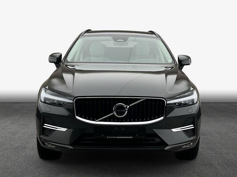 Gebraucht Volvo XC60 Core 250 PS (183 kW) 2024 Grau SUV