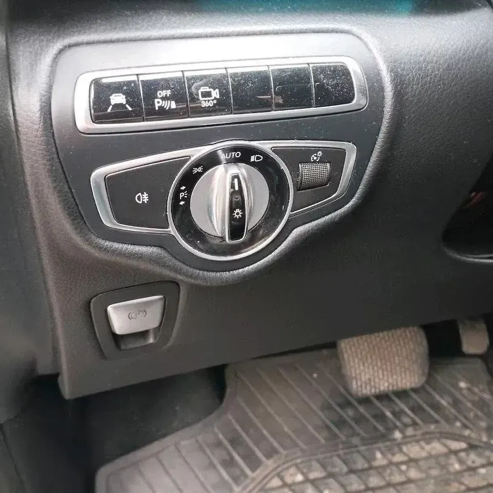 Gebraucht Mercedes V250 Avantgarde 190 PS (139 kW) 2015 Schwarz Van / Kleinbus