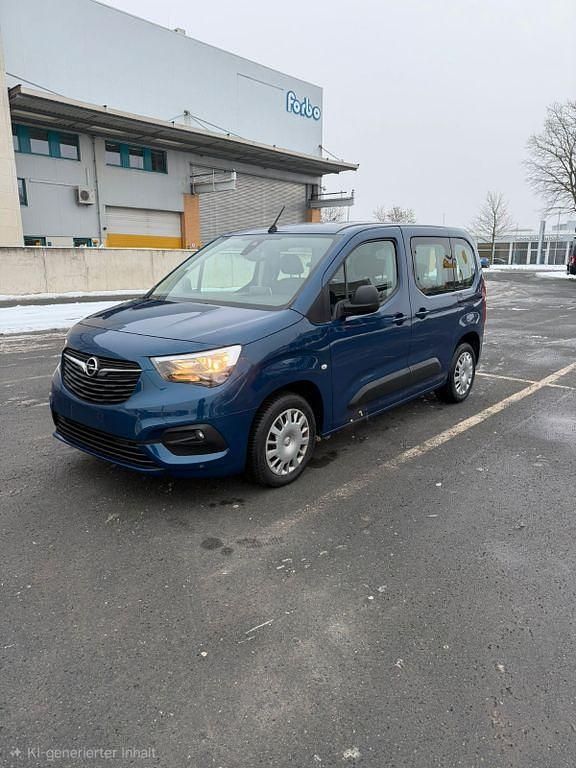 Gebraucht Opel Combo 110 PS (80 kW) 2021 Blau Van / Kleinbus