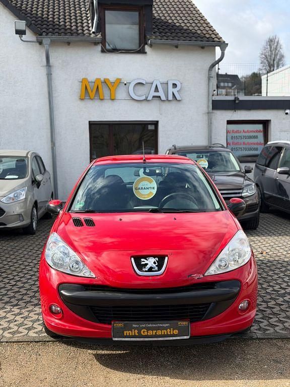 Gebraucht Peugeot 206+ Basis 60 PS (44 kW) 2009 Rot Kleinwagen
