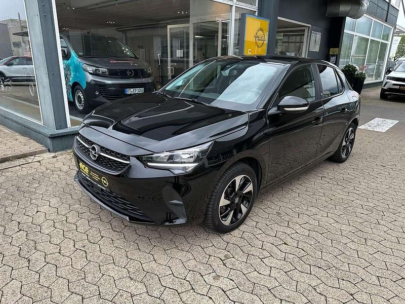 Karbon schwarz Gebraucht 2021 Opel Corsa-e Edition Kleinwagen | 15.390 € (Fairer Preis) - Bild 1/4