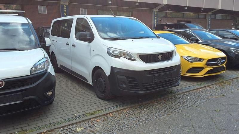Gebraucht Peugeot Expert 122 PS (89 kW) 2020 Weiß Van