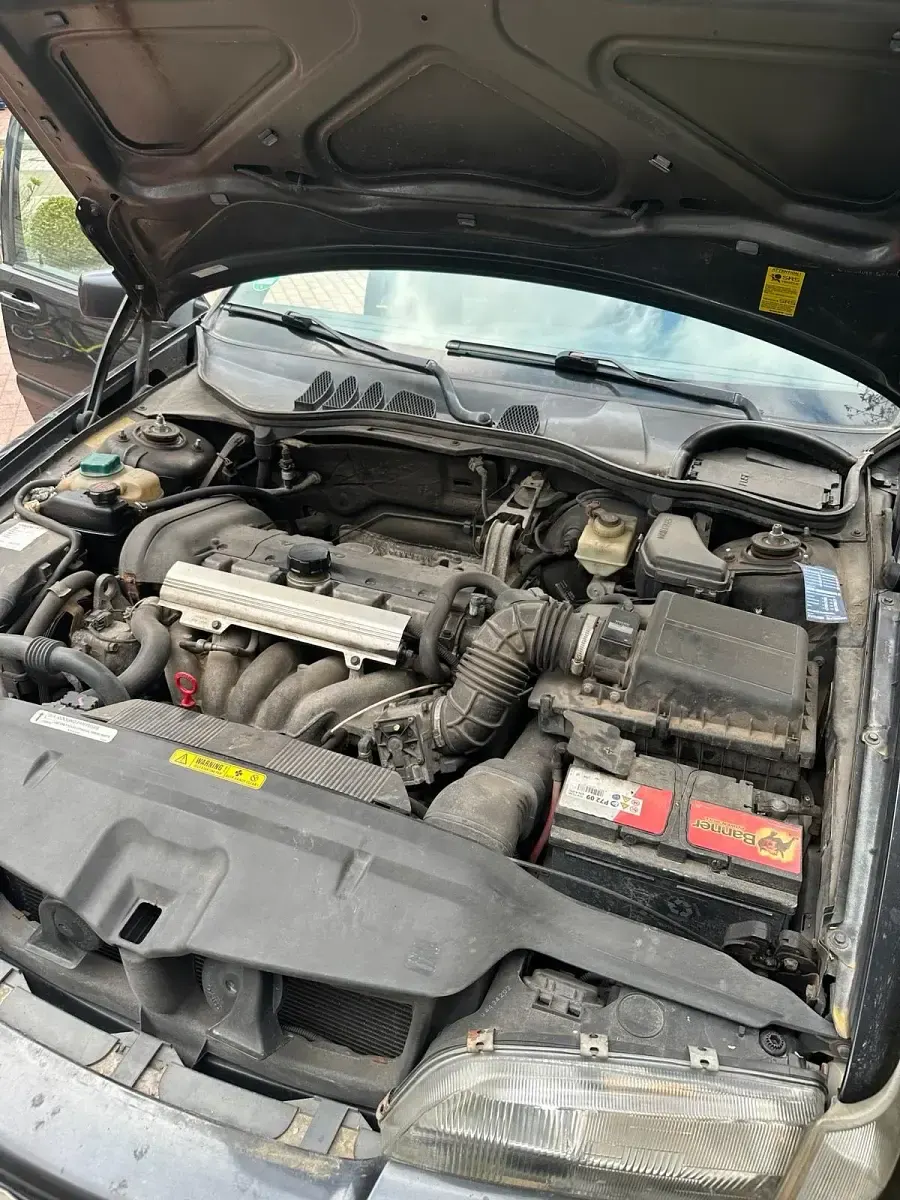 Gebraucht Volvo V70 140 PS (102 kW) 1999 Schwarz Kombi