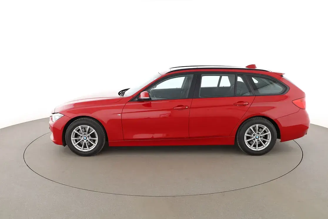 Gebraucht BMW 316 136 PS (100 kW) 2015 Rot Kombi