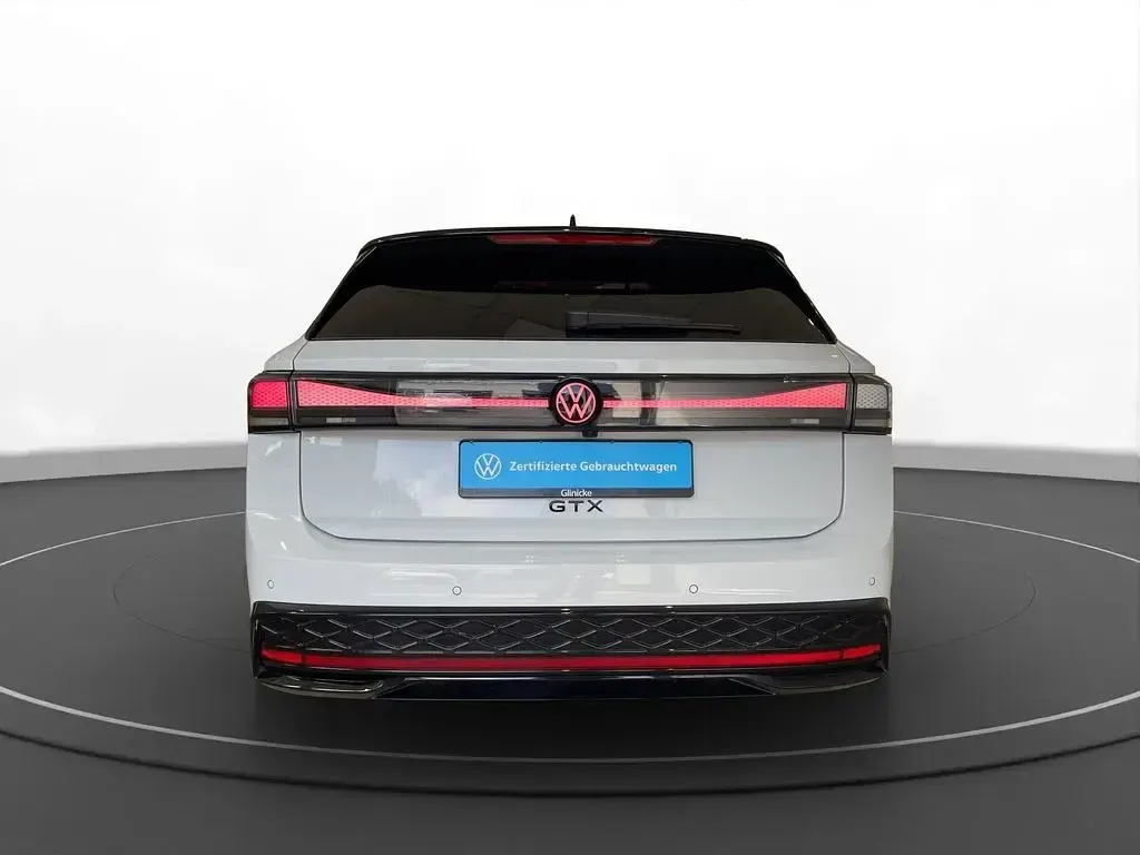 Gebraucht VW ID.7 GTX 250 kW (340 PS) 2025 Gletscherweiß metallic Kombi