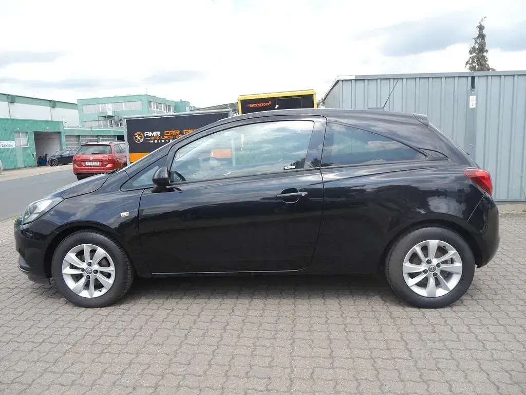 Gebraucht Opel Corsa 90 PS (66 kW) 2017 Schwarz Kleinwagen