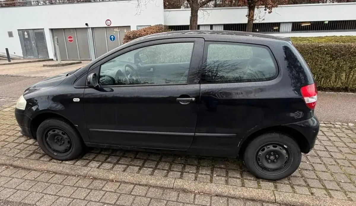 Gebraucht VW Fox 2012 Schwarz Kleinwagen
