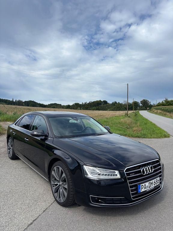 Gebraucht Audi A8L Ambiente 258 PS (189 kW) 2015 Schwarz Limousine