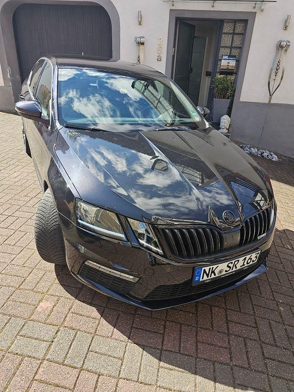 Gebraucht Skoda Octavia RS 245 PS (180 kW) 2019 Schwarz Limousine