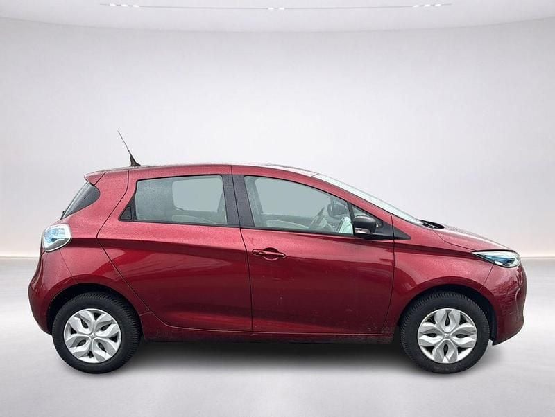 Gebraucht Renault Zoe Life 42 kW (58 PS) 2017 Rot intense Kleinwagen