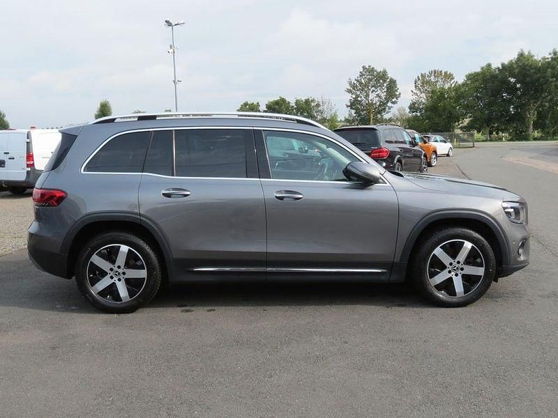Gebraucht Mercedes GLB220 Progressive 190 PS (139 kW) 2021 Mountaingrau met. SUV