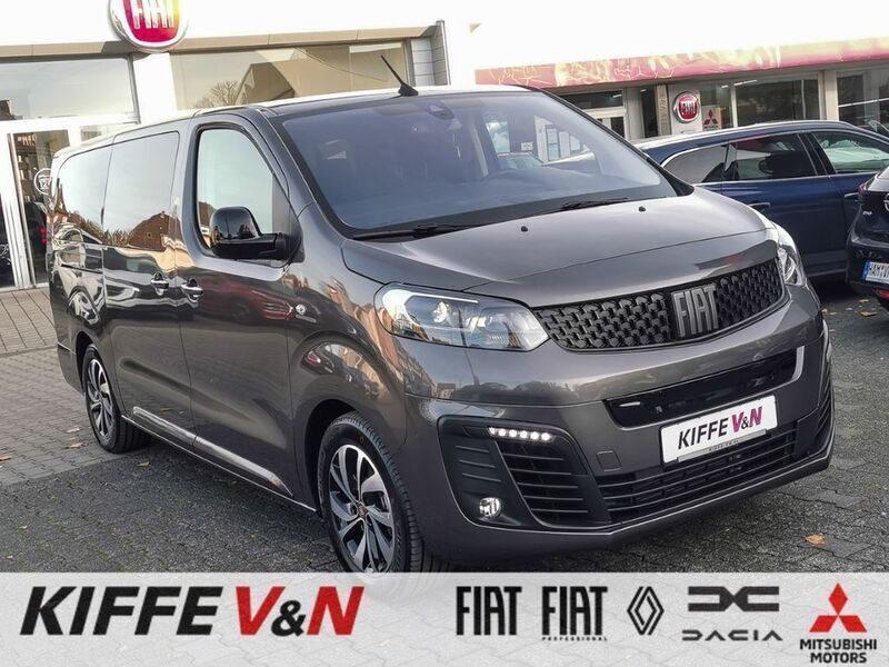 Gebraucht Fiat E-Ulysse Living 100 kW (136 PS) 2022 Platin grau metallic Van / Kleinbus