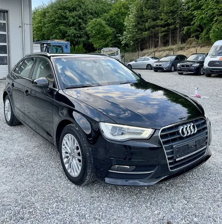 Occasion Audi A3 Ambiente 110 ch (80 kW) 2014 Noir Berline
