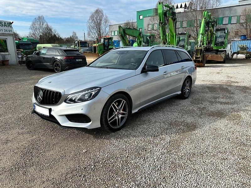 Gebraucht Mercedes E350 Avantgarde 252 PS (185 kW) 2014 Silber Kombi