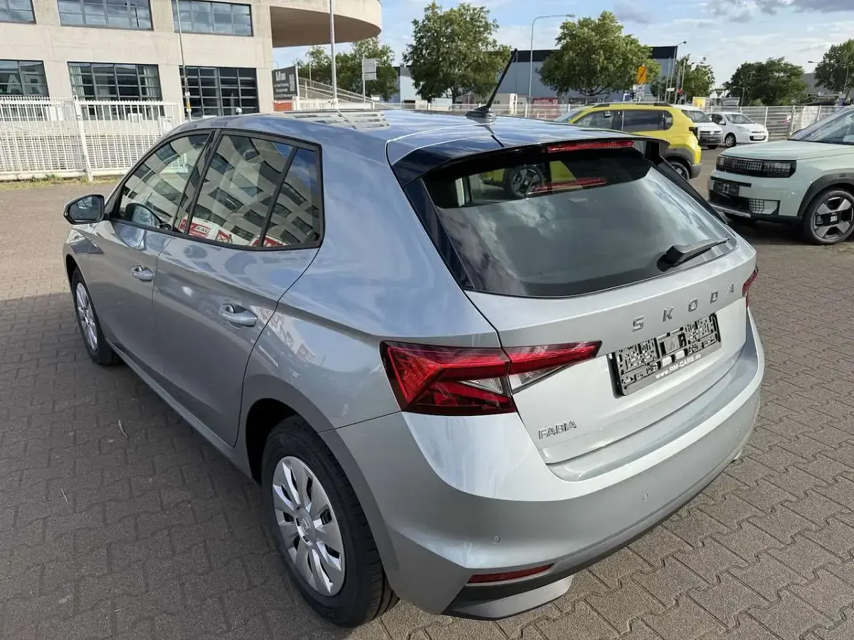 Neu Skoda Fabia Selection 116 PS (85 kW) 2026 Grau Kleinwagen