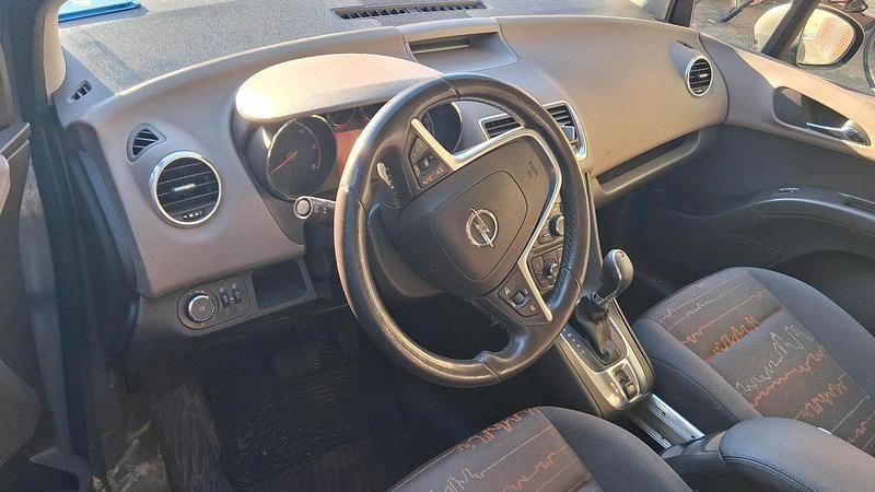 Gebraucht Opel Meriva 105 PS (77 kW) 2010 Braun Van / Kleinbus