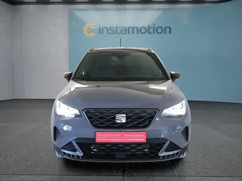 Neu Seat Arona 116 PS (85 kW) 2026 Grau SUV