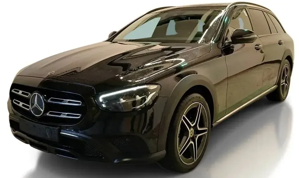 Gebraucht Mercedes E220 All-Terrain Night 194 PS (142 kW) 2021 Obsidianschwarz Kombi