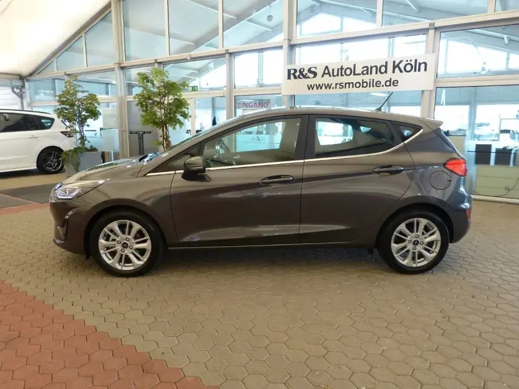 Gebraucht Ford Fiesta Titanium 125 PS (91 kW) 2023 Metallic) (grau Kleinwagen