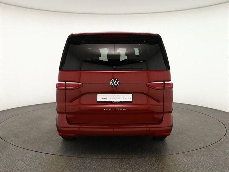 Gebraucht VW Multivan 150 PS (110 kW) 2022 Rot Van