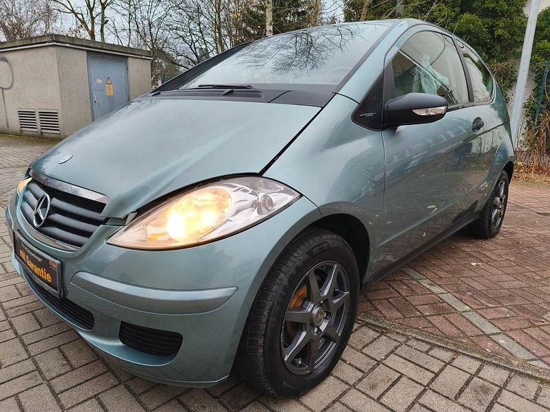 Gebraucht Mercedes A170 116 PS (85 kW) 2004 Blau Limousine