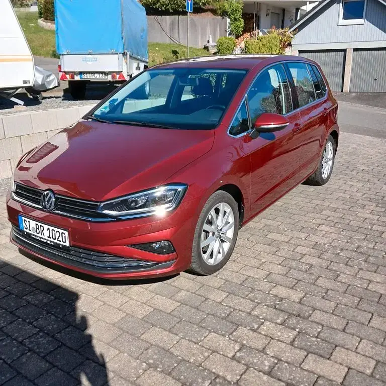 Gebraucht VW Golf 150 PS (110 kW) 2020 Rot Van / Kleinbus