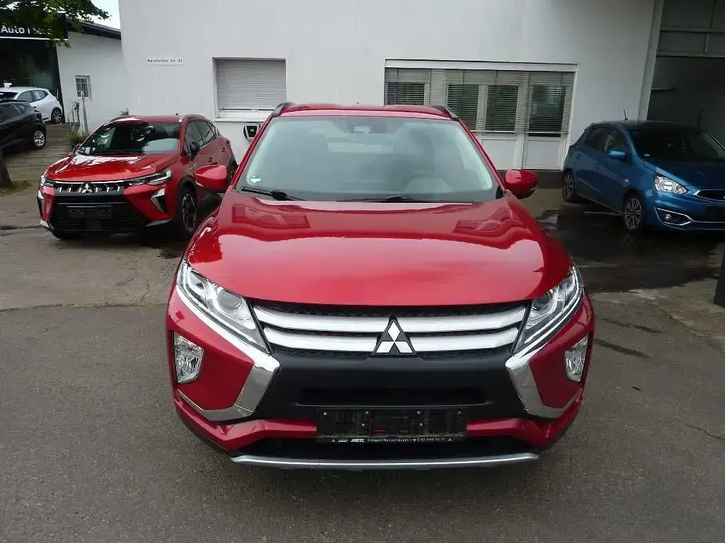 Gebraucht Mitsubishi Eclipse Cross Diamant Edition 163 PS (119 kW) 2018 Rot SUV