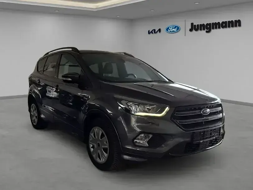 Gebraucht Ford Kuga ST-Line 182 PS (133 kW) 2018 Grau SUV