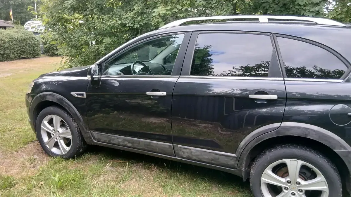 Gebraucht Chevrolet Captiva 183 PS (134 kW) 2011 Schwarz SUV