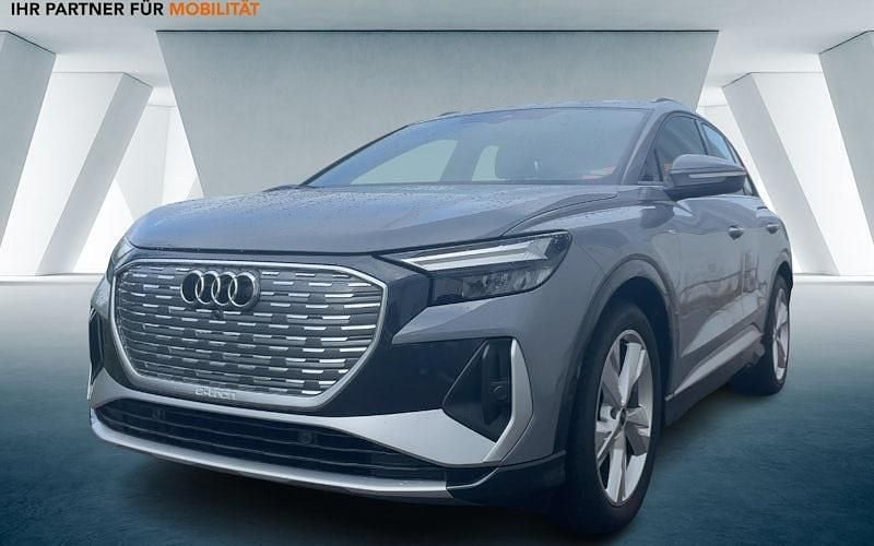 Grau Gebraucht 2023 Audi Q4 e-tron Advanced Plus SUV | 26.980 € (Guter Preis) - Bild 1/4