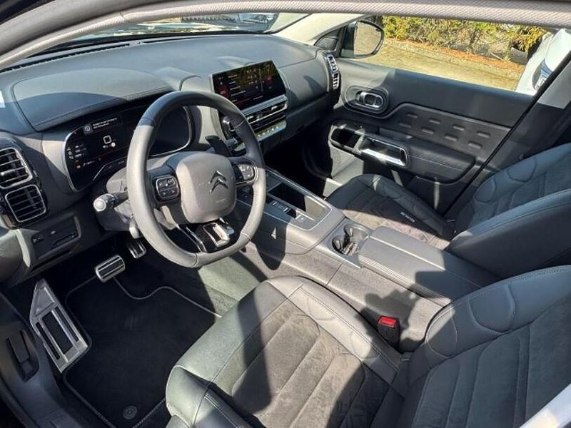 Gebraucht Citroën C5 Aircross PureTech 131 PS (96 kW) 2022 Lackierung schwarz perla nera/ SUV