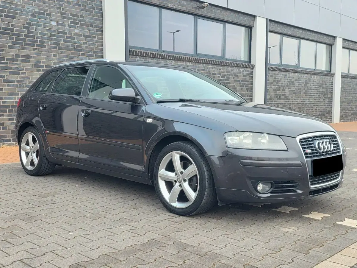 Gebraucht Audi A3 S-Line 140 PS (102 kW) 2008 Grau Kleinwagen