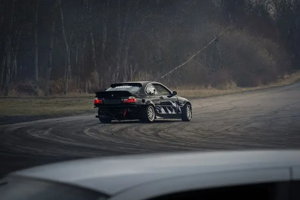 Gebraucht BMW 323 Performance 170 PS (125 kW) 2000 Schwarz Coupé