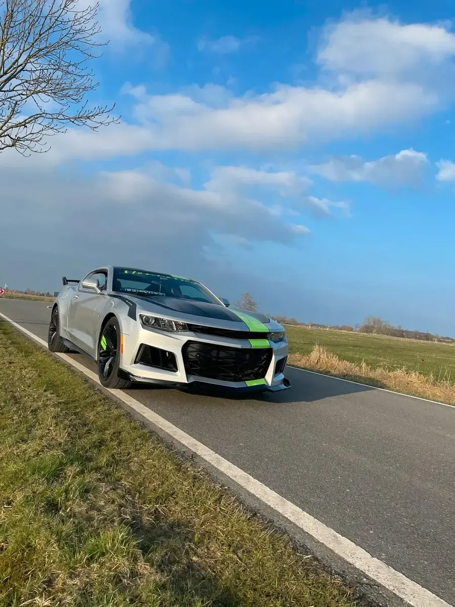 Gebraucht Chevrolet Camaro 340 PS (250 kW) 2019 Silber Coupé