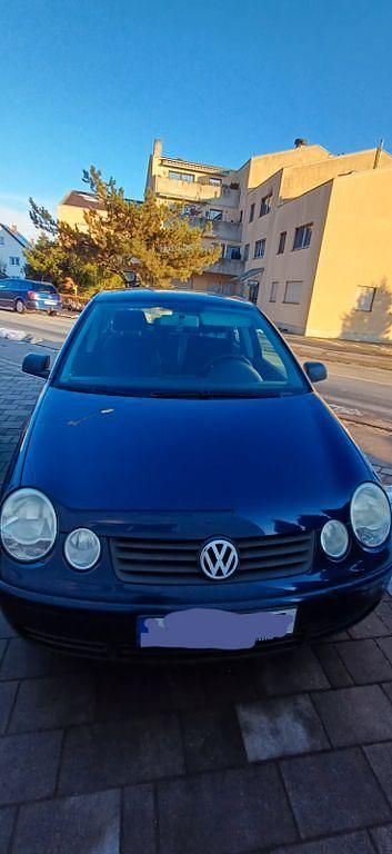 Grau Gebraucht 2005 VW Polo Basis Limousine | 950 € (Superpreis) - Bild 1/4