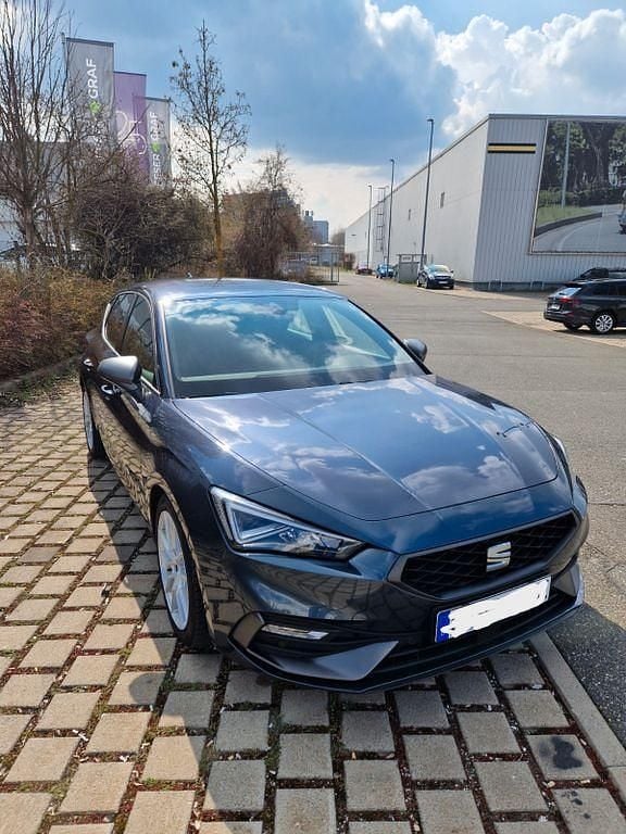 Gebraucht Seat Leon FR 204 PS (150 kW) 2020 Grau Limousine