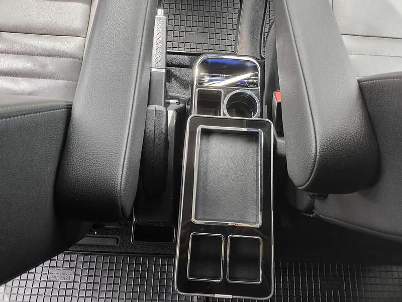 Gebraucht Ford Tourneo Sport 185 PS (136 kW) 2020 Van / Kleinbus