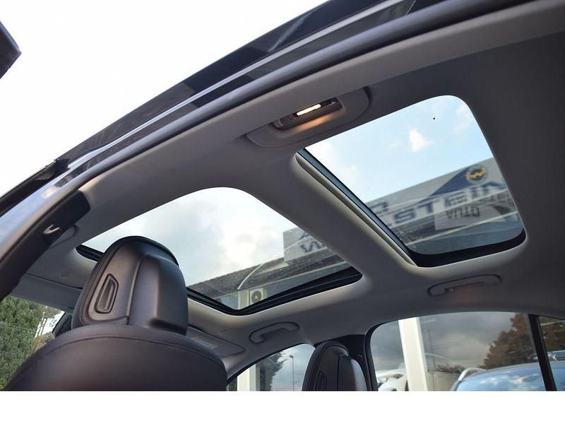 Gebraucht Mercedes E200 Advanced 204 PS (150 kW) 2024 Graphitgraumetallic Limousine