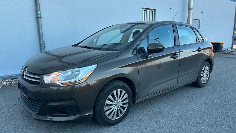 Gebraucht Citroën C4 95 PS (69 kW) 2014 Braun Limousine