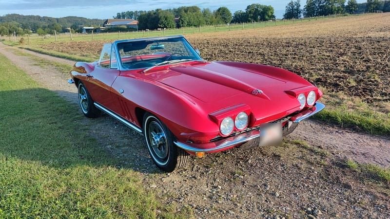 Second-hand Corvette C2 364 CP (267 kW) 1965 Cabrio