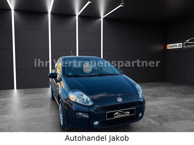 Grau Gebraucht 2017 Fiat Punto Mystyle Kleinwagen | 7.600 € (Etwas zu teuer) - Bild 1/3