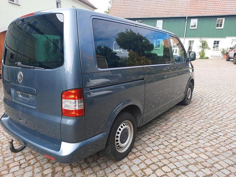 Gebraucht VW Transporter 131 PS (96 kW) 2008 Grau Van