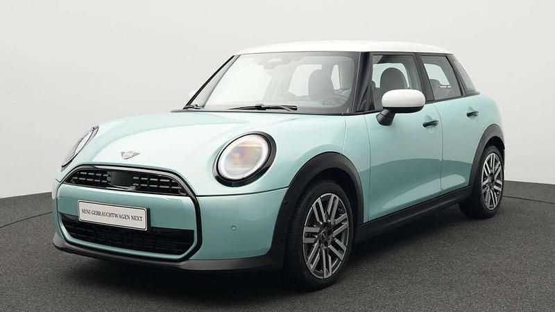 Grün Gebraucht 2024 Mini Cooper Classic Kleinwagen | 27.445 € (Guter Preis) - Bild 1/4
