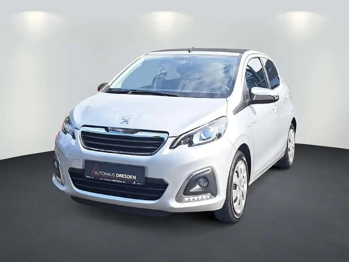 Gebraucht Peugeot 108 Style 72 PS (52 kW) 2018 Silber Kleinwagen