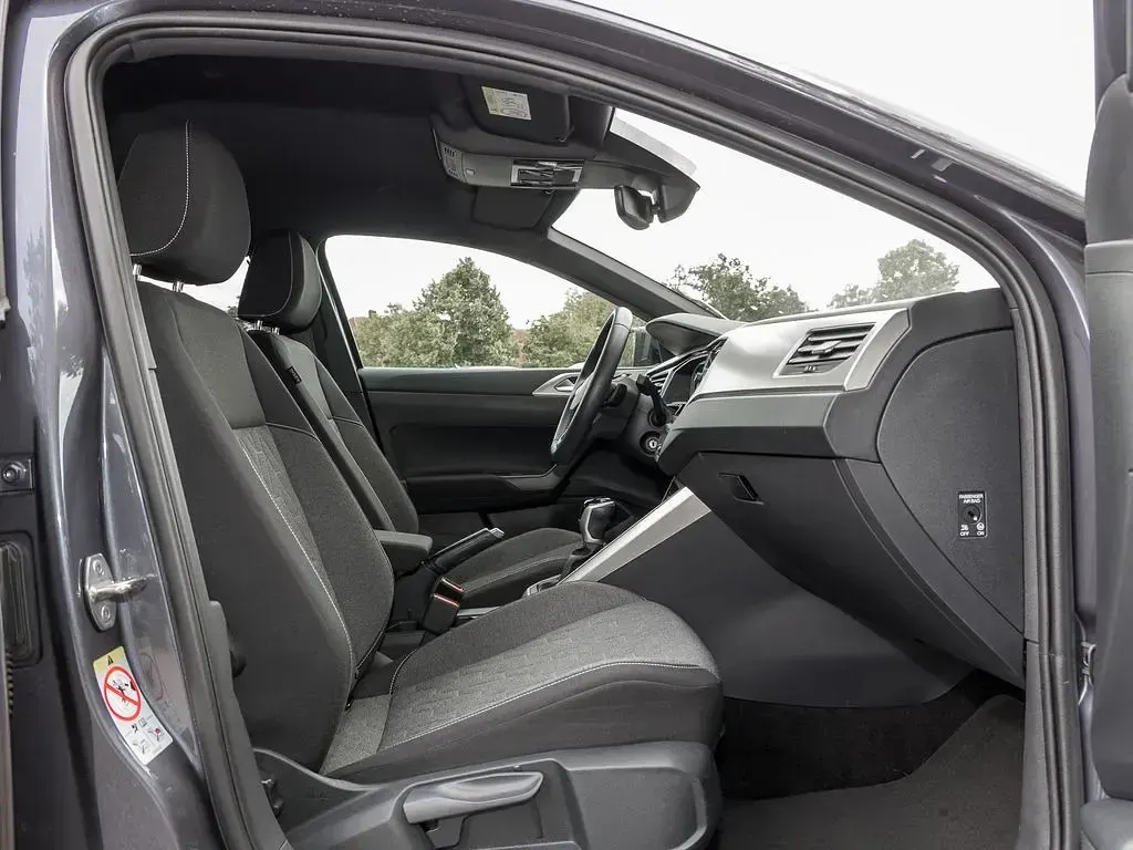 Gebraucht VW Taigo R 110 PS (80 kW) 2023 Rauchgrau metallic SUV