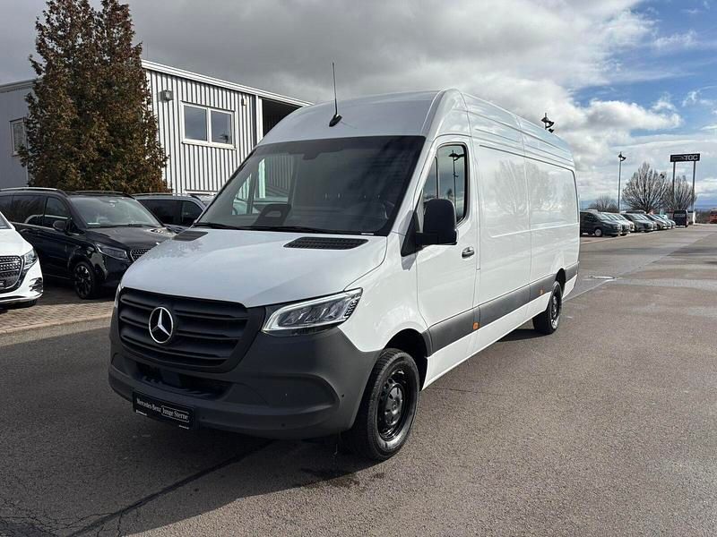 Gebraucht Mercedes Sprinter 170 PS (125 kW) 2025 Arktikweiß Van