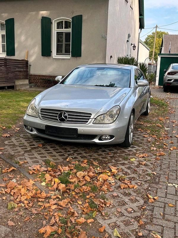 Gebraucht Mercedes CLS350 272 PS (200 kW) 2005 Grau Limousine