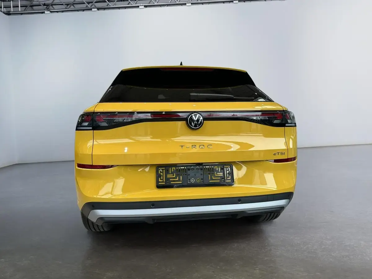 Neu VW T-Roc Life 116 PS (85 kW) 2026 SUV