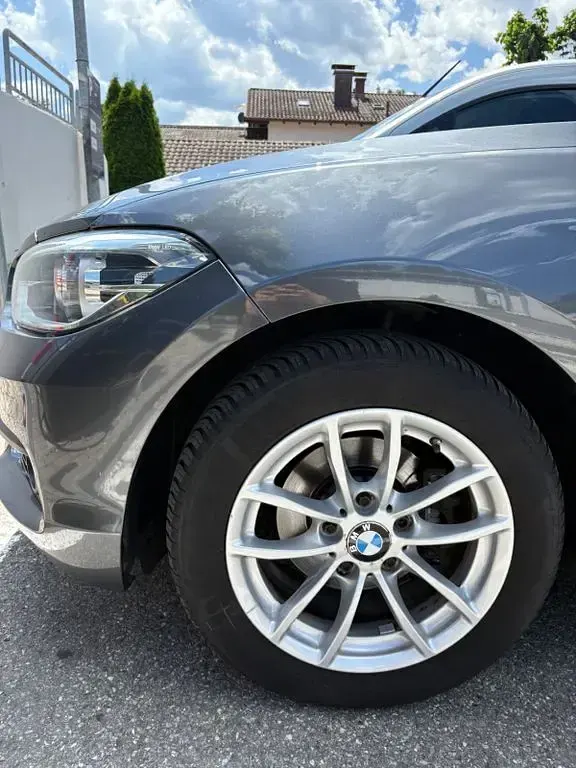 Gebraucht BMW 118 136 PS (100 kW) 2015 Grau Kleinwagen