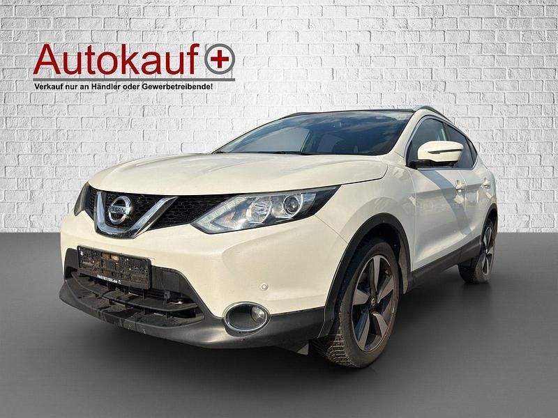 Weiß Gebraucht 2017 Nissan Qashqai N-Connecta SUV | 9.990 € (Superpreis) - Bild 1/4